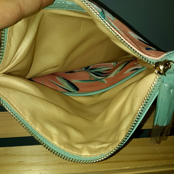 Rachel Pally Reversible, fold clutch - Picture 6 of 8